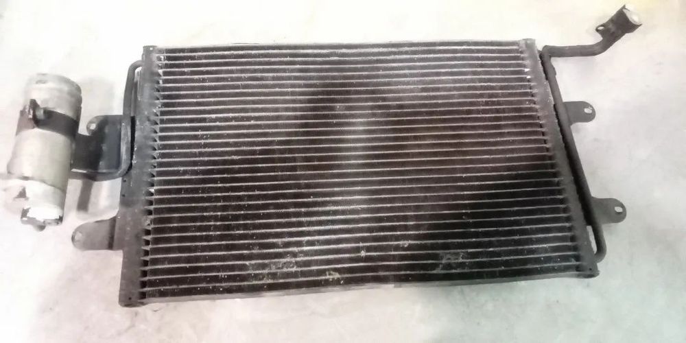 RADIADOR DO AC VOLKSWAGEN GOLF IV / SEAT LEON 1M / AUDI A3 8L 1J0820411A