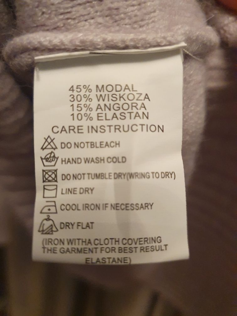 Jasnofioletowy sweter