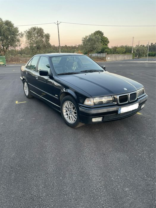 Bmw e36 318tds sedan