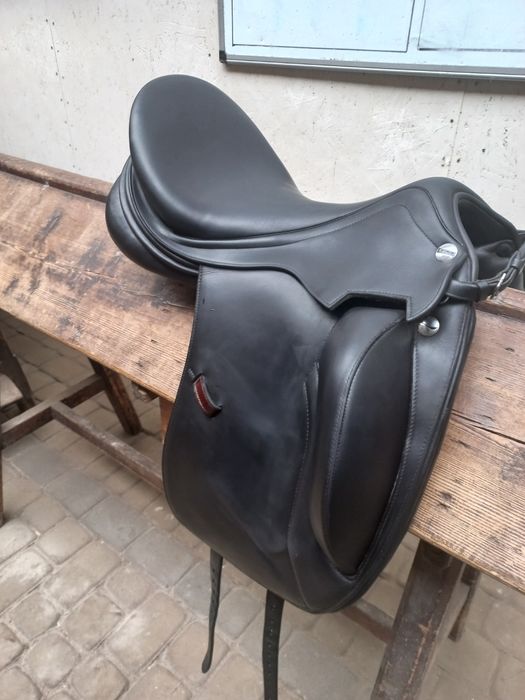 Na sprzedaż siodło ErrePlus Vittoria 18'