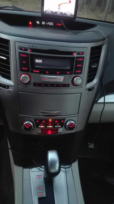 subaru legacy 2.5  2012/2013  nowy gaz jasne wnętrze,drugi właściciel