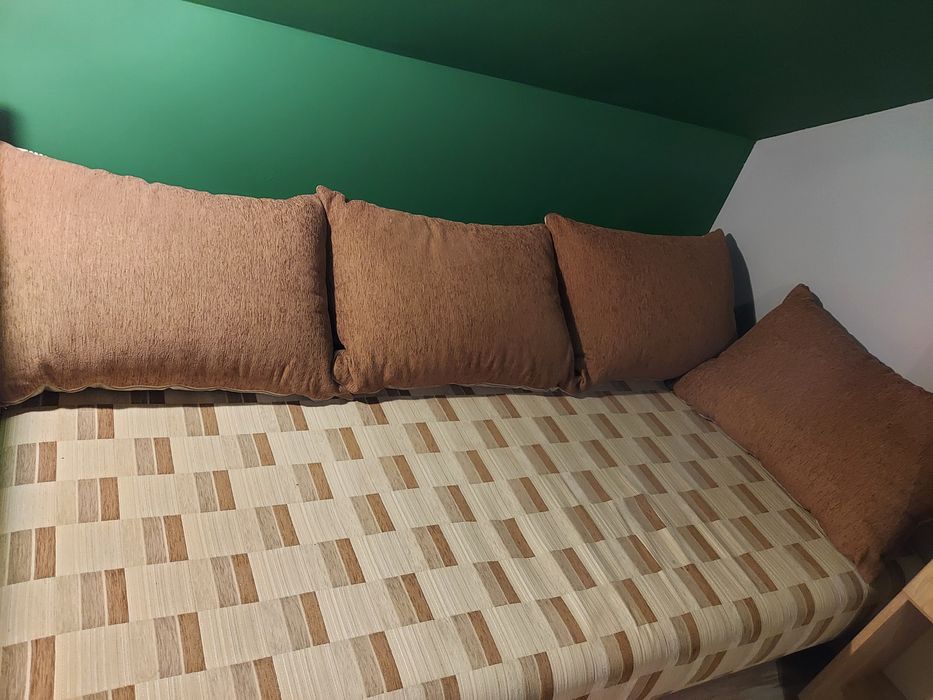 Łóżko jednoosobowe