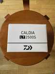 Daiwa Caldia LT 2500s 21 року + бонус