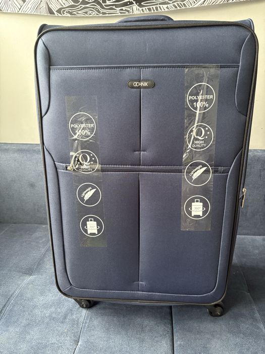 Walizka granatowa ochnik
