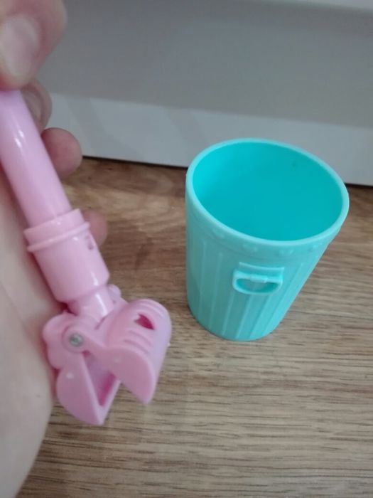 Lalka Barbie z 2 pieskami