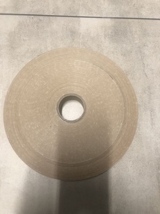 Taśma samoprzylepna na papierze w odcinkach 6 cm rolka 1000m