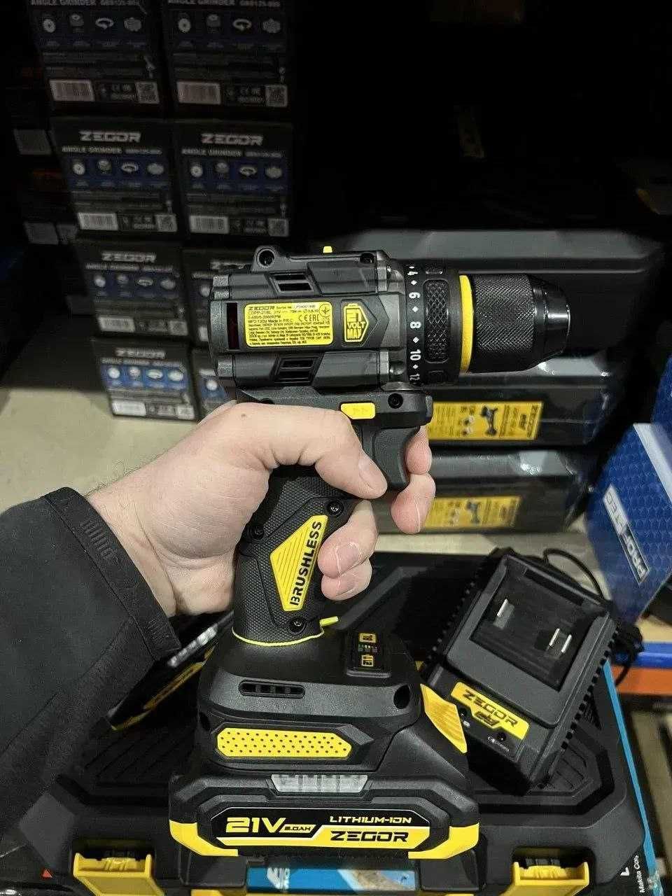 Акумуляторний шуруповерт ZEGOR CDPP-21BL