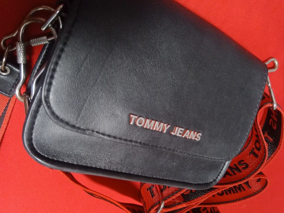 Жіноча сумка-мессенджер TOMMY HILFIGER,оригінал