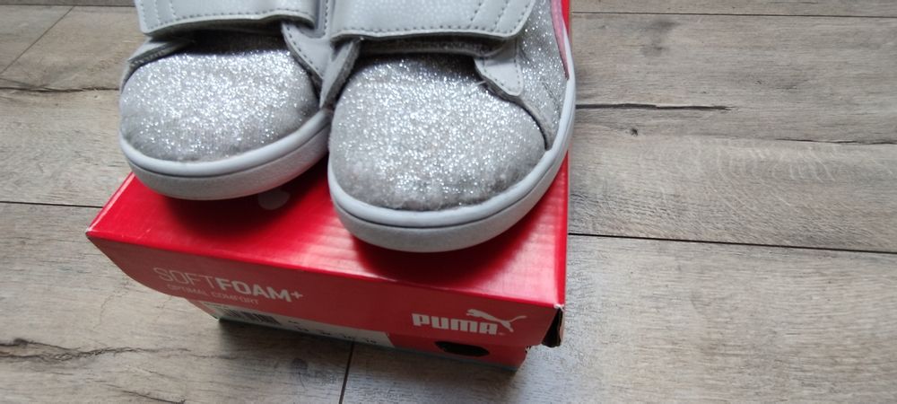 Buty adidasy Puma dla dziewczynki 32