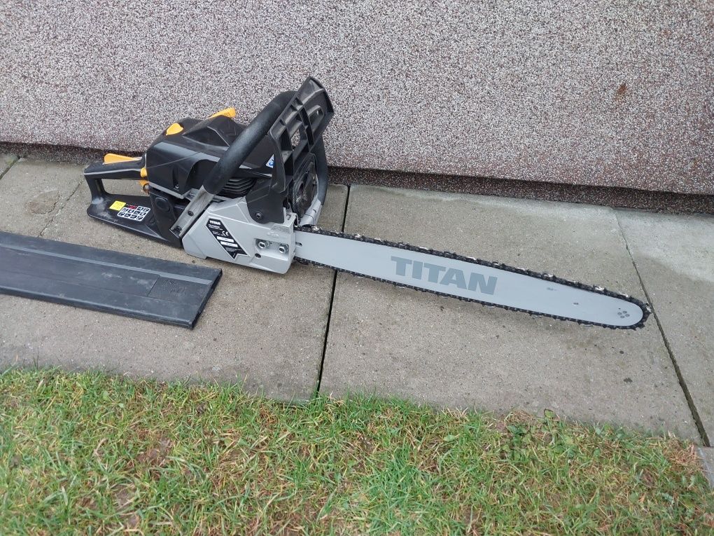 Piła spalinowa Titan TTL760CHN 50 cm 2,9KM z 2023r