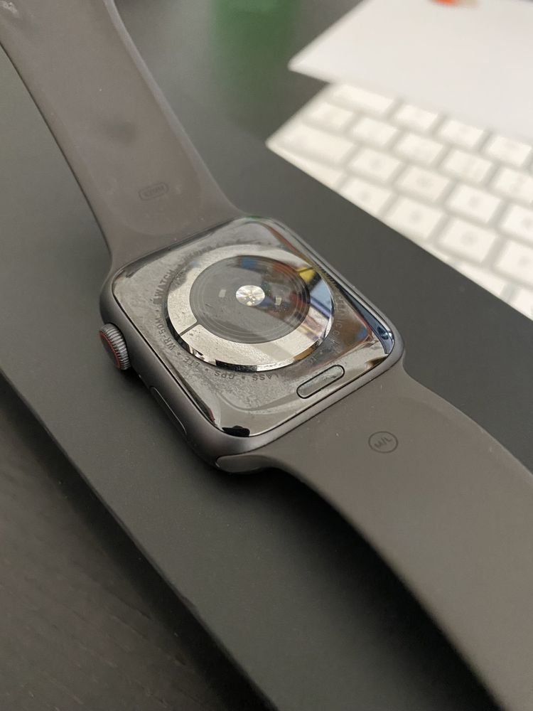Apple Watch Nike serie 4 GPS + cellular 44mm