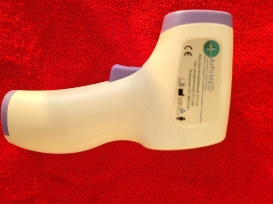 Бесконтактный термометр