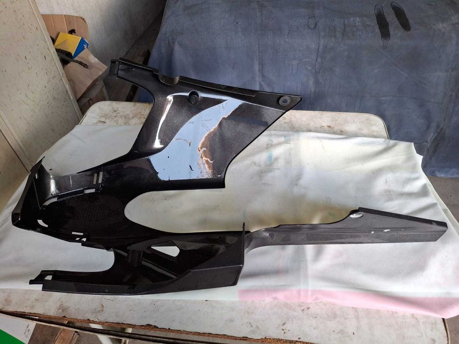 CBR1000RR 2010 / 2011 Carenagem Inferior.