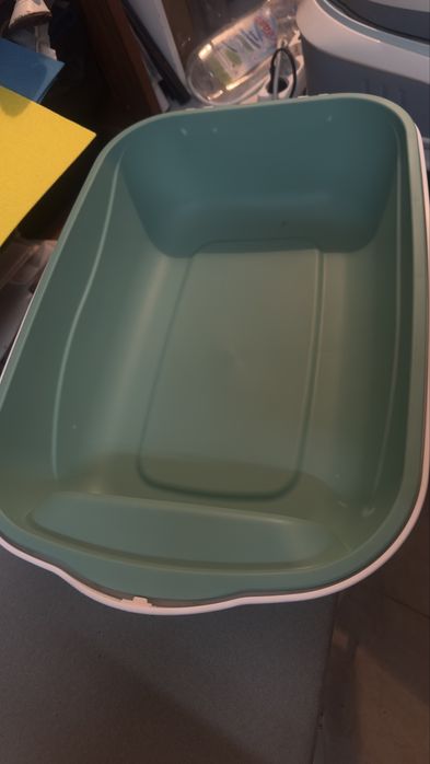 Caixa de areia fechada para gato – com porta e filtro