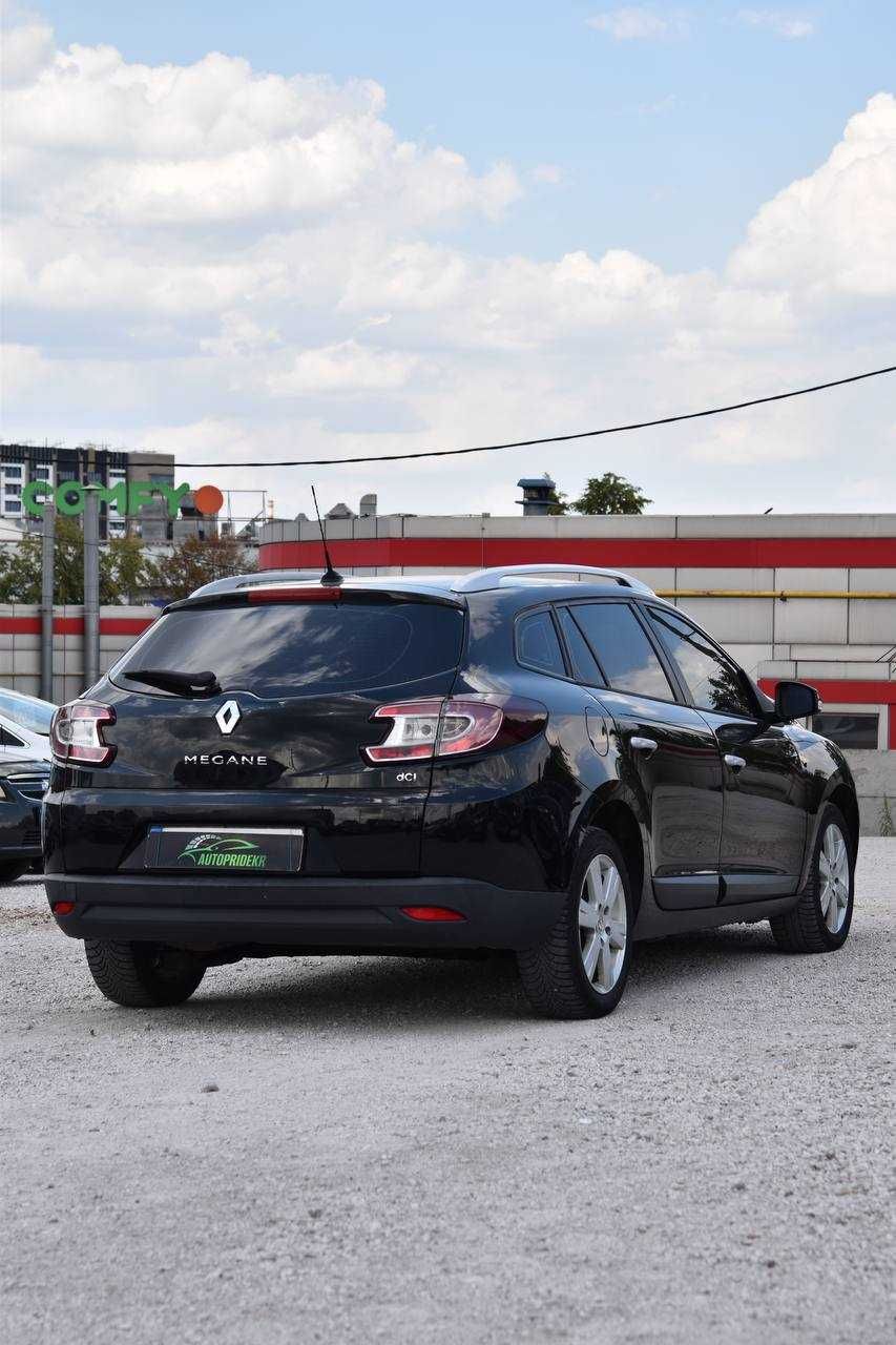 Renault Megane 1.5 дизель автомат, 2011р. (Перший внесок від 20%)