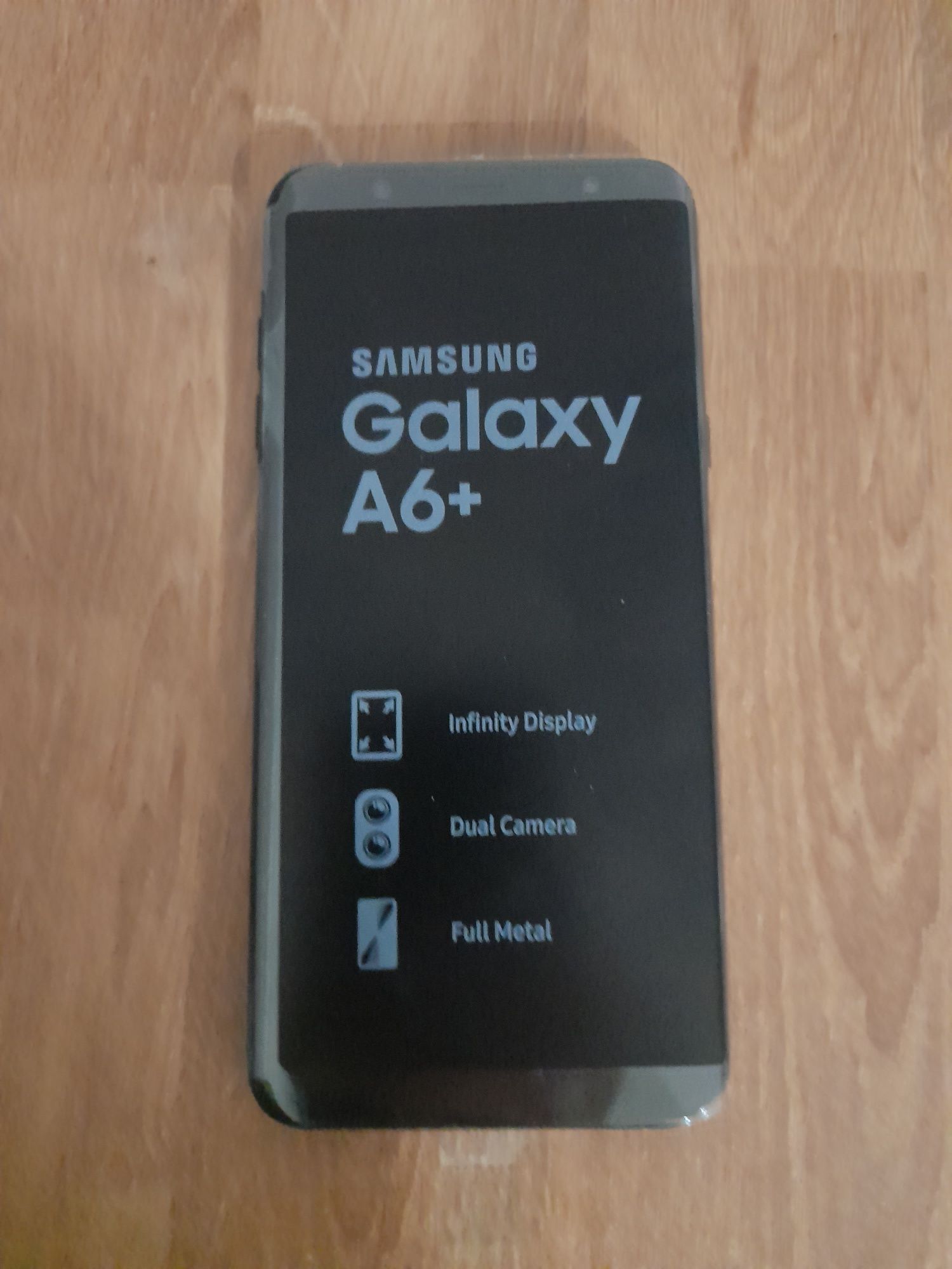 Samsung A6+ 32gb novo