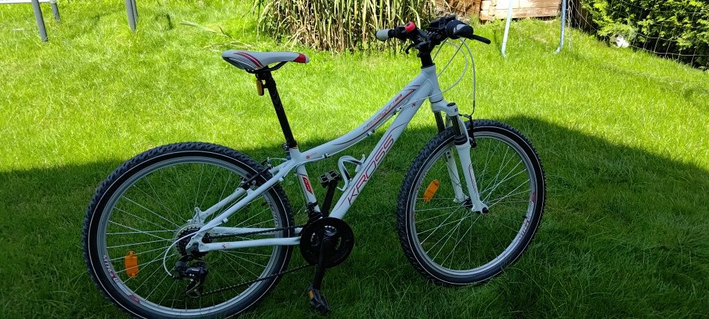 Rower KROSS Hexagon F2