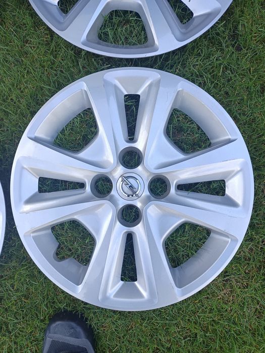 Kołpaki strukturalne opel corsa 15