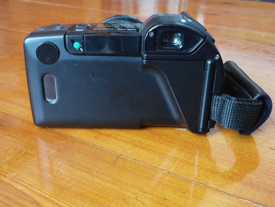 Máquina fotográfica analógica Olimpus AZ-300 Super Zoom