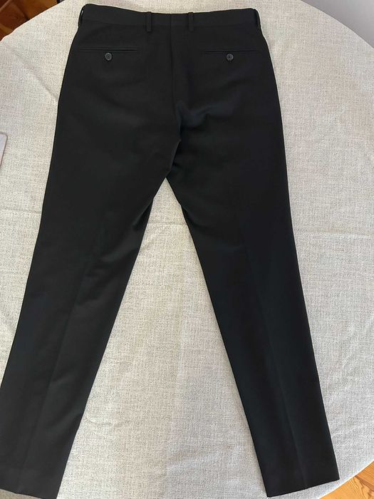 Garnitur marki Villaro w kolorze czarnym