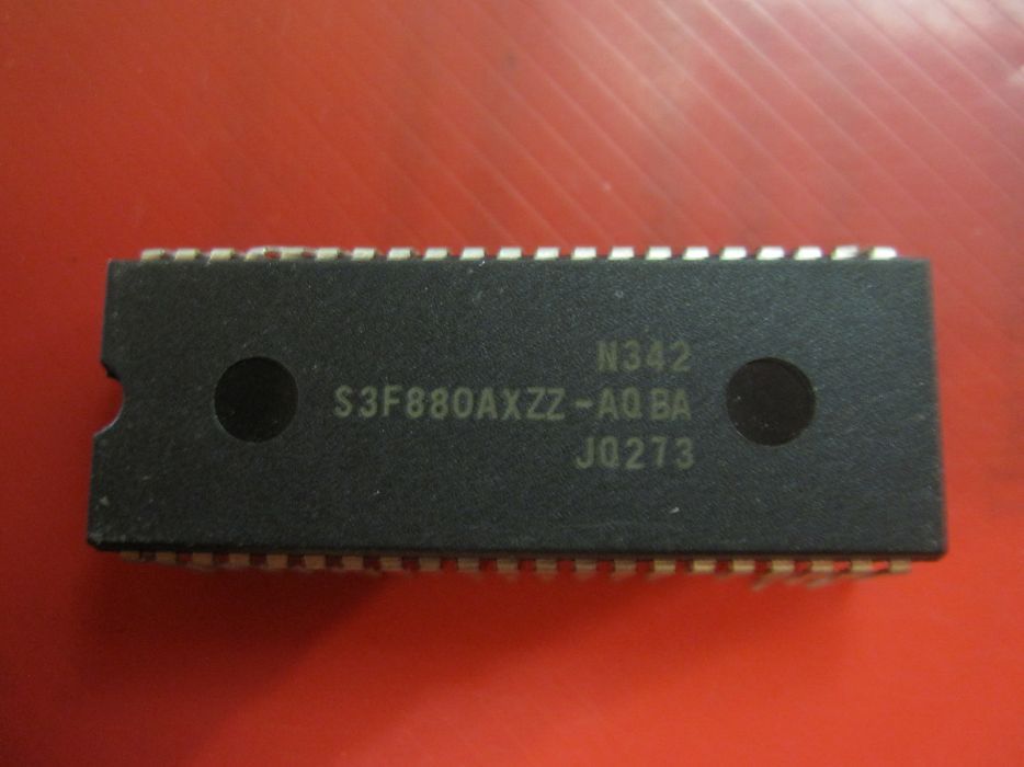 S3F880AXZZ-AQBA Микросхема.