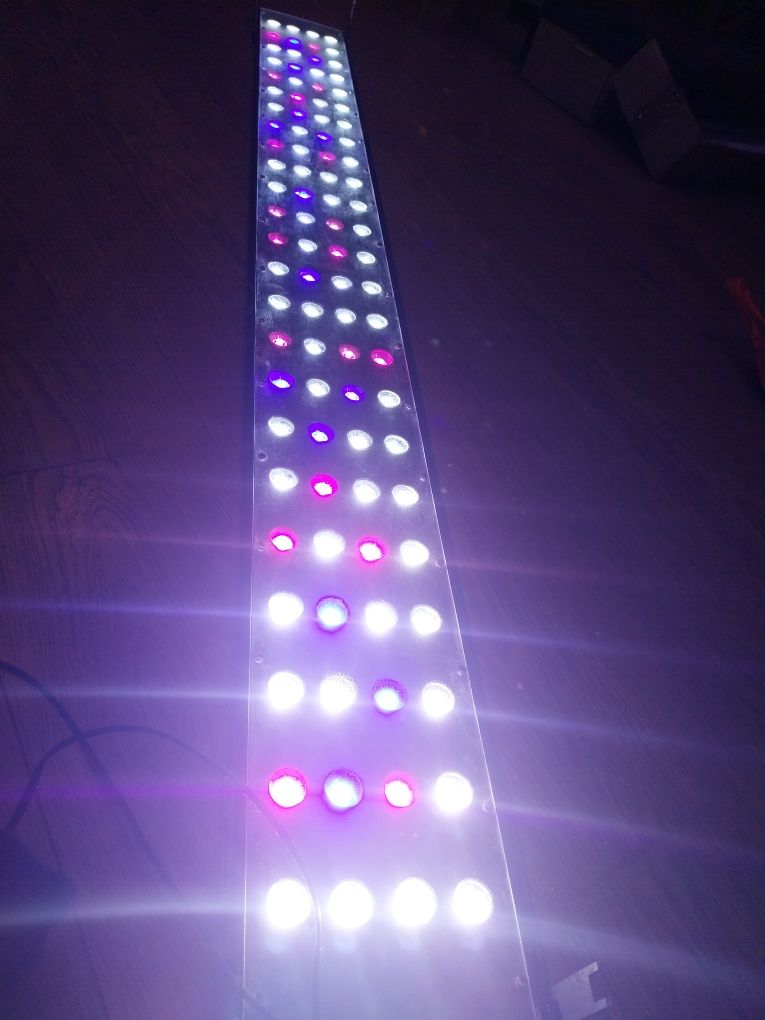 Lampy 150cm 90w Power Led, soczewki, dibond.