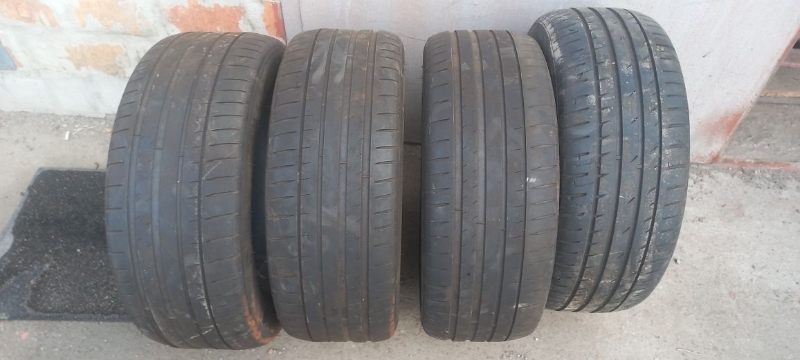 Продам літні шини 225 55 17