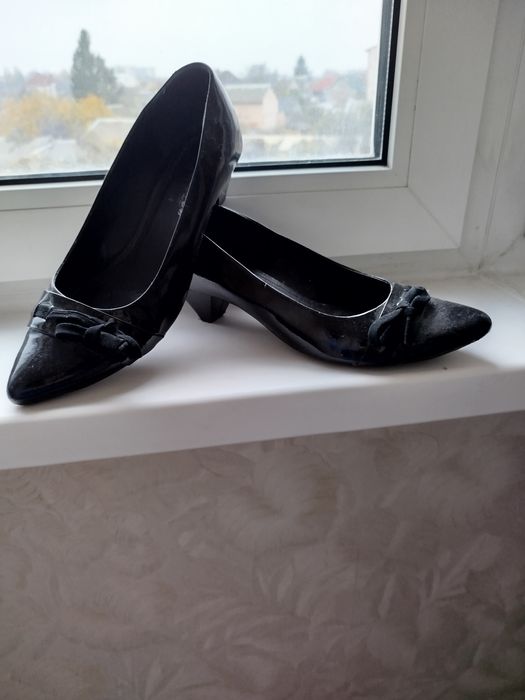 Продам туфли женские, размер 37-37.5