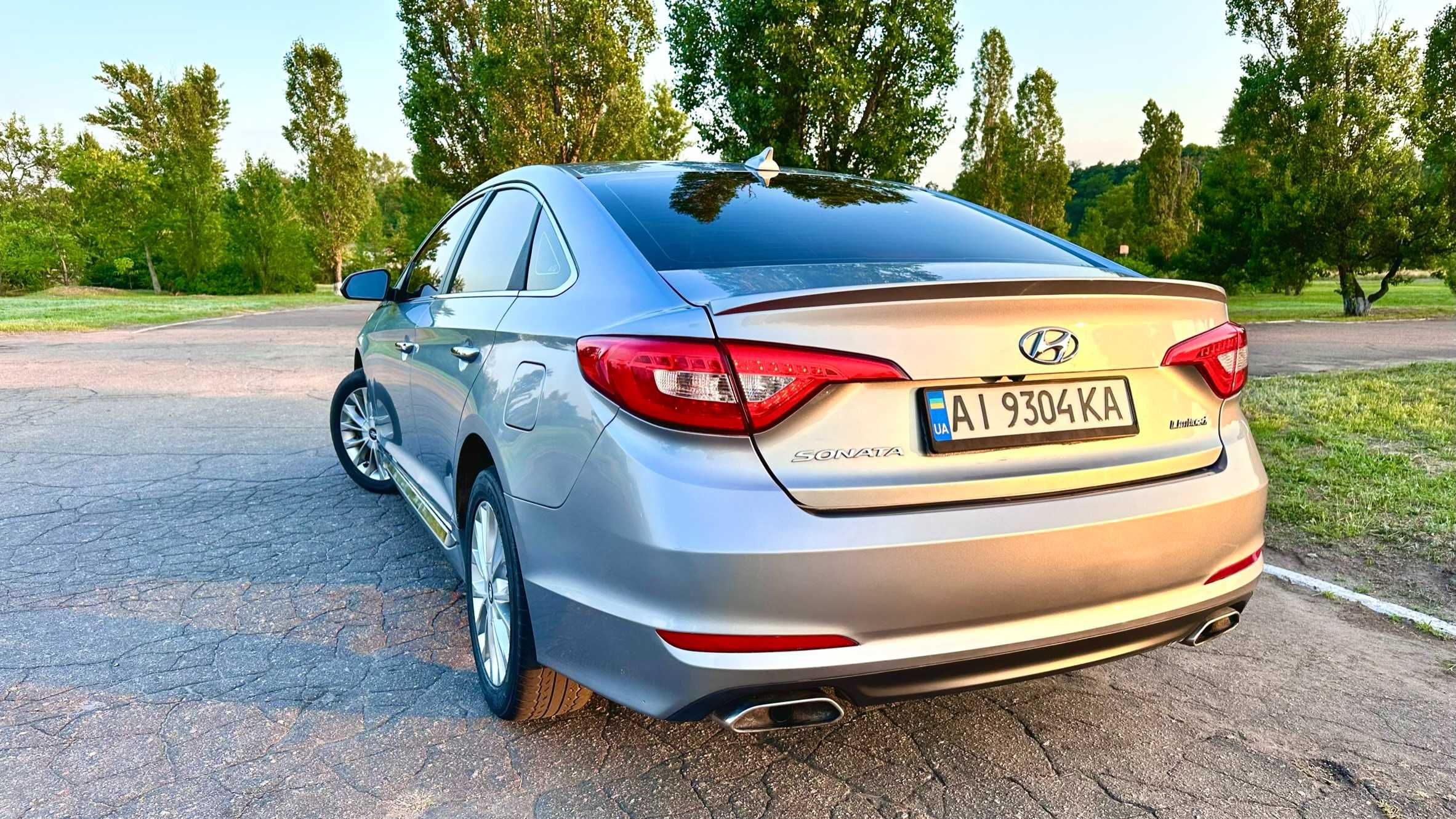 Hyundai Sonata LF Limited