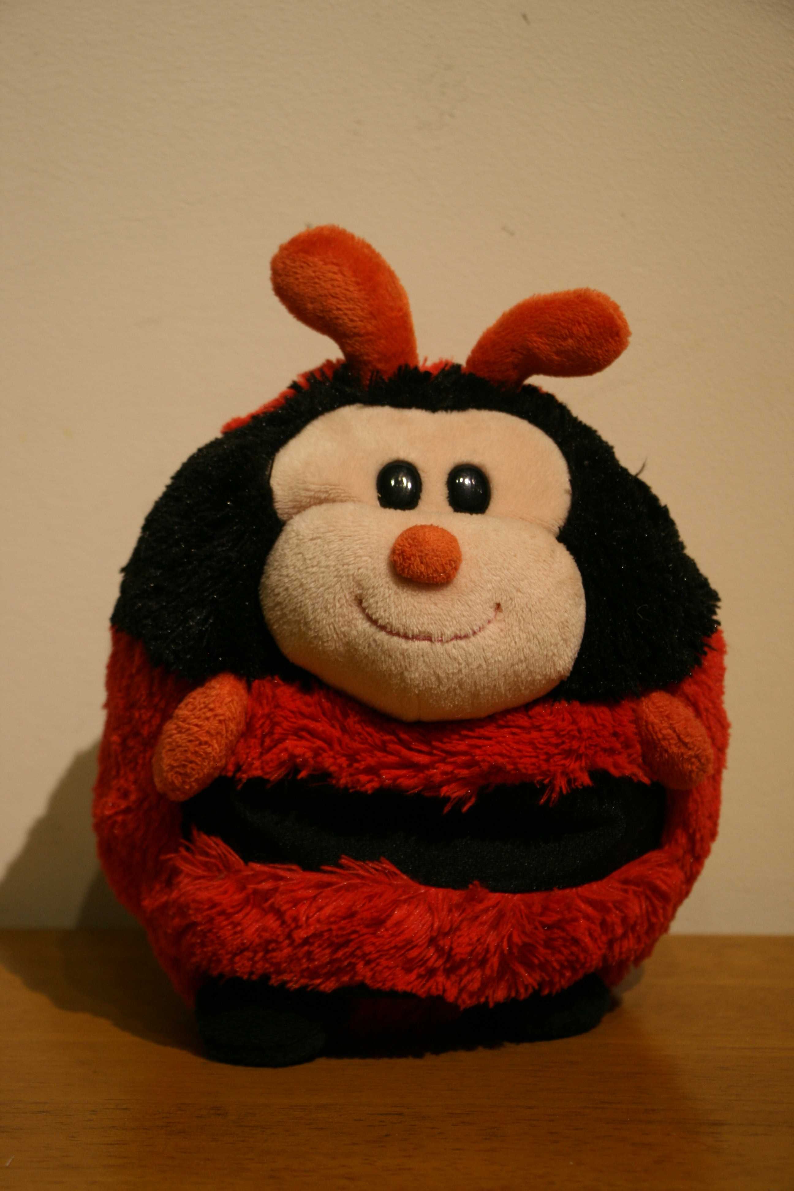 Joaninha de Peluche