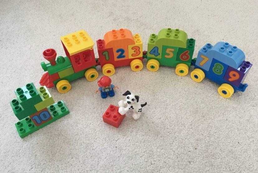 Лего дупло Поїзд з цифрами, Перші звірі