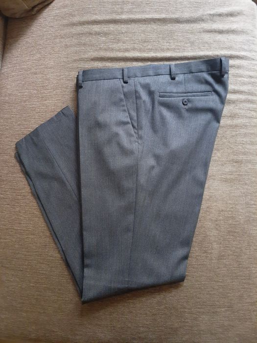 Szare spodnie garniturowe XL.