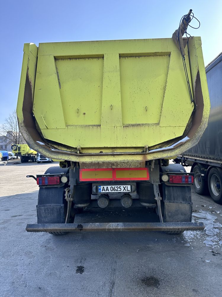 Напівпричіп самоскид