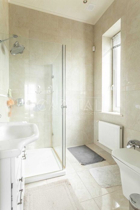 Продаж котеджу 610м2, Лісники, КМ Зелений Гай, 18 соток