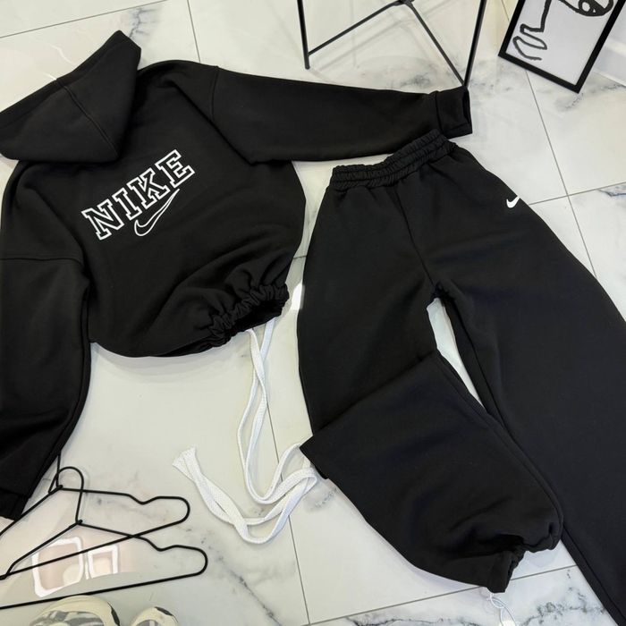 Жіночий зимовий спортивний костюм Nike, Худі найк, Обʼємні штани nike