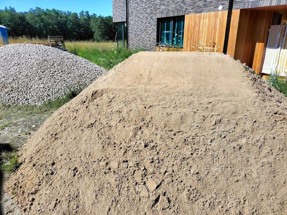 Piasek na zasyp fundamentów, nasypy – transport 20t Szczecin