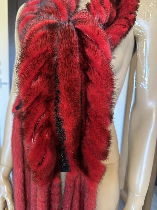 Норковый шарф шаль гаржетка. Алый! К норковой шубе
