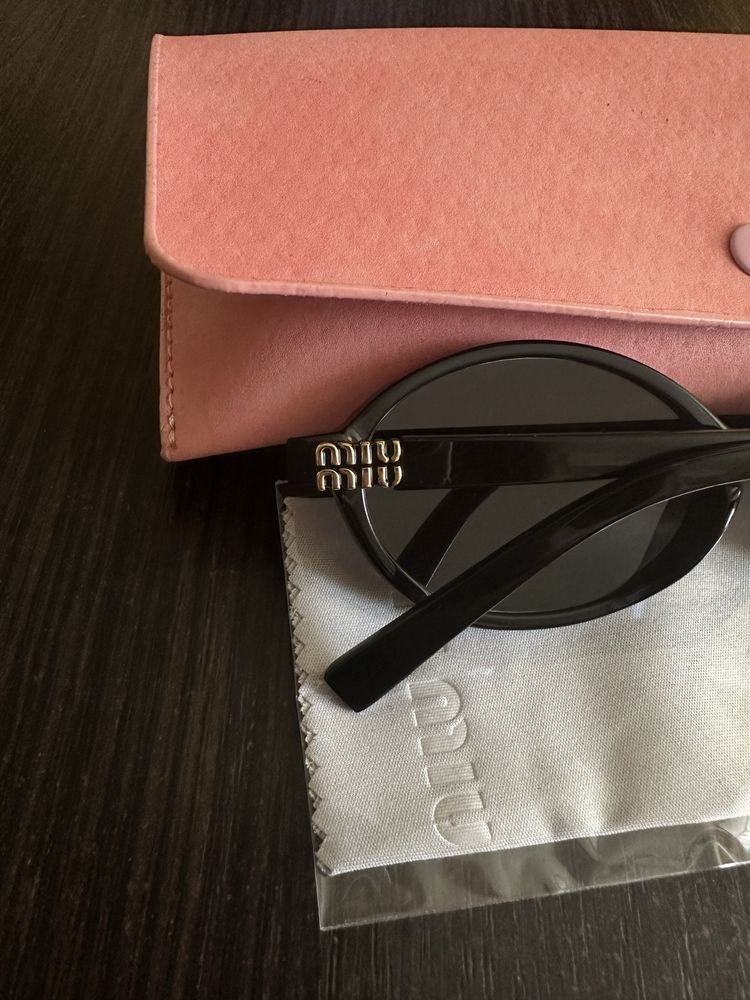 Очки miu miu