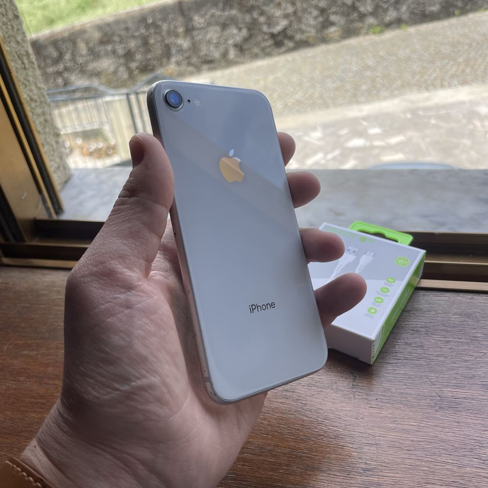 Iphone 8 256Gb White