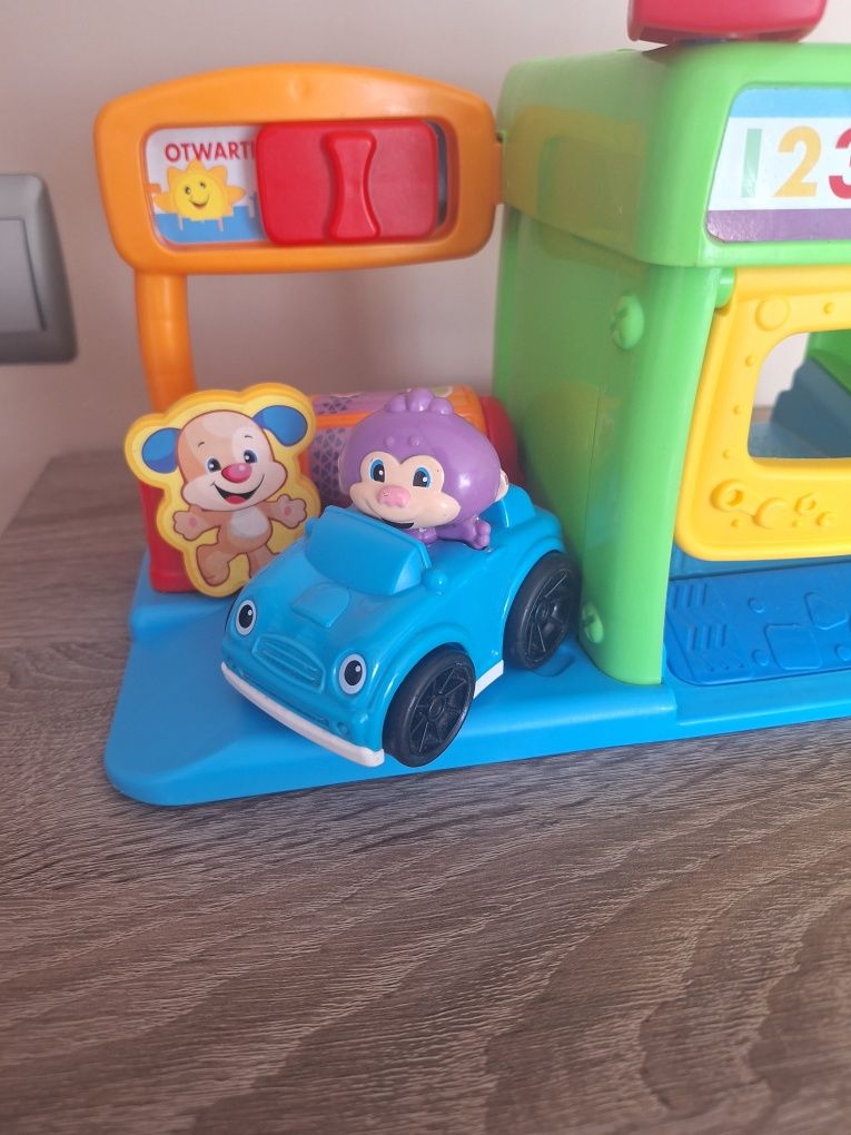 Garaz szczeniaczka fisher price