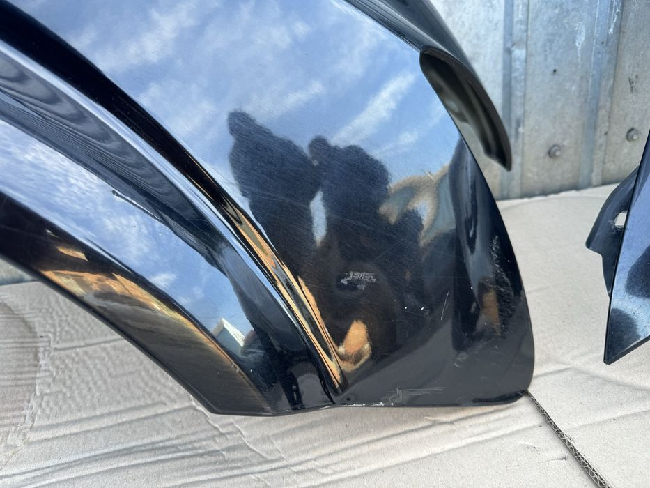 Крило переднє на Mercedes-Benz VITO W639.