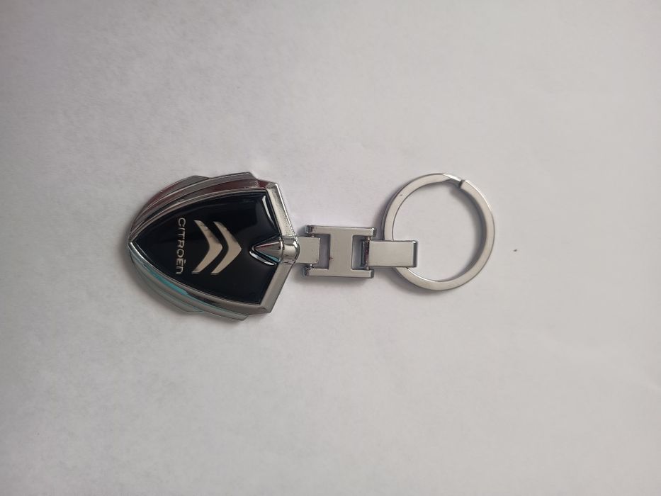 Citroen brelok breloczek metalowy