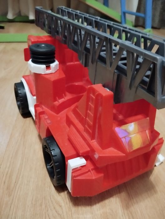 Іграшка пожежна машина велика Вадер з водою