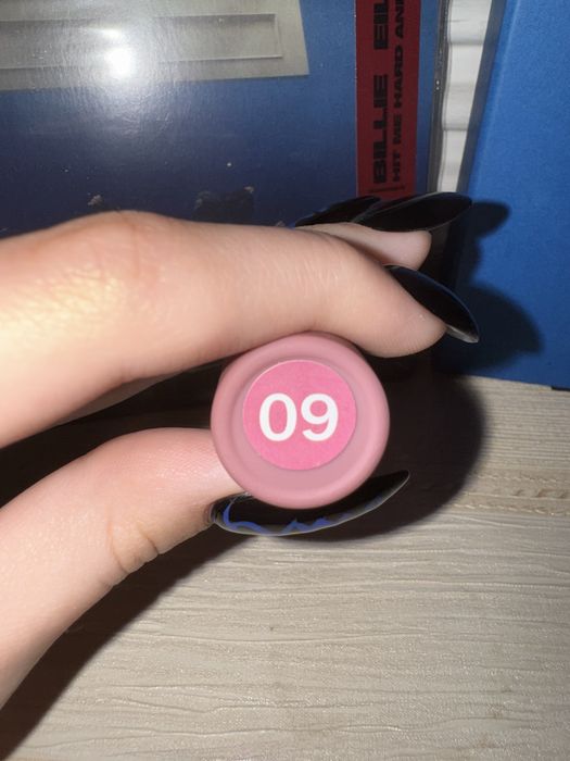 помада glambee 09 відтінок