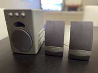Sistema de som para PC com subwoofer