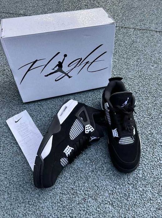 Jordan_4_Retro_White_Thunder Biegania / ROZ.45