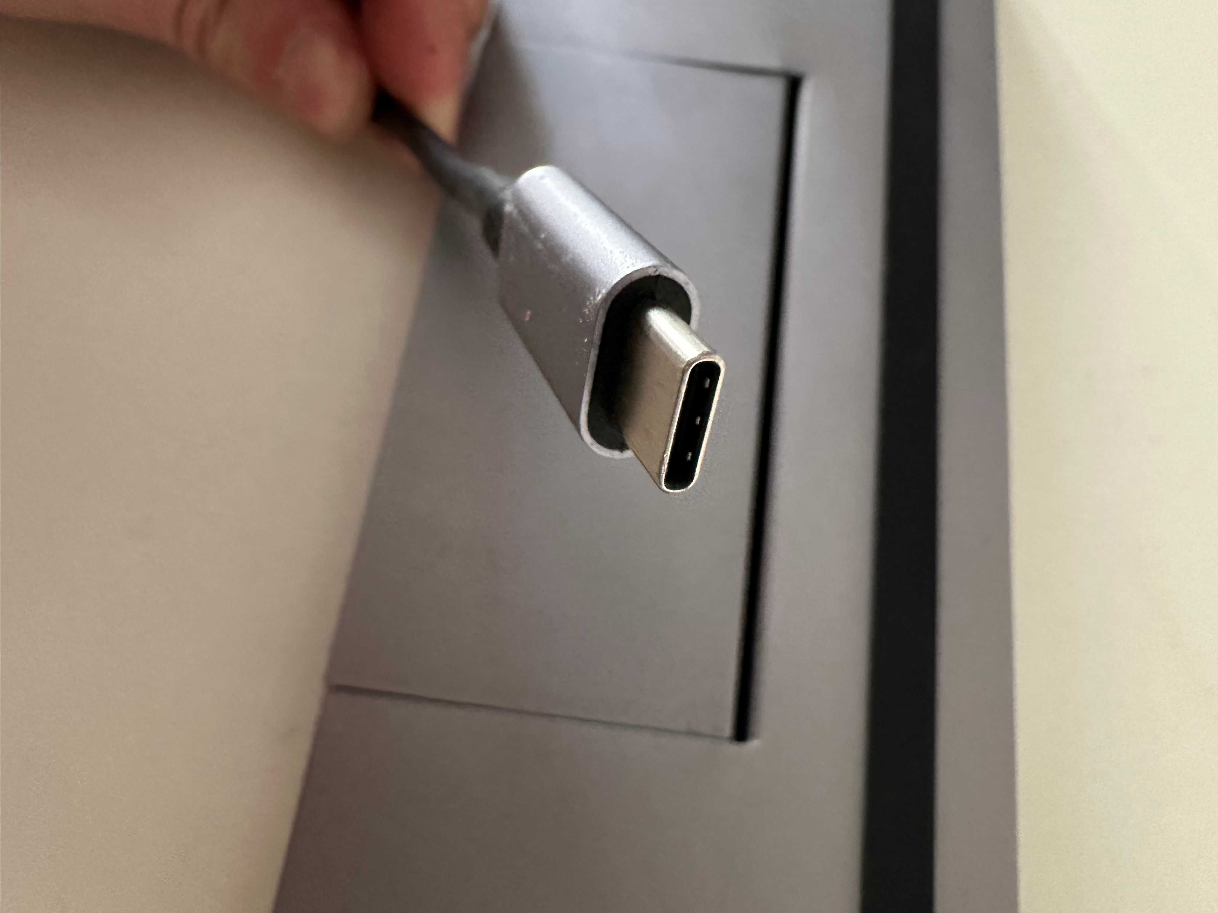 Док-станція i-Tec USB-C Metal Ergonomic 4K Display Docking Station