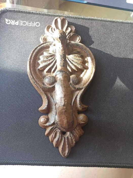 Стукалка для дверей