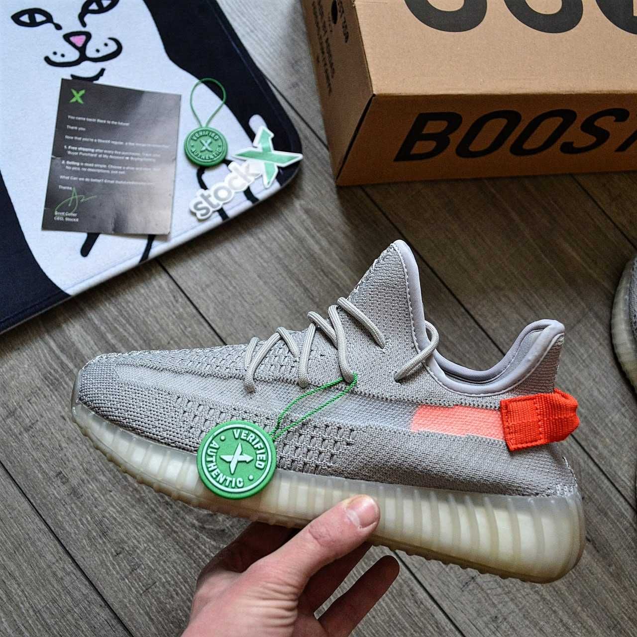 Buty Adidas Yeezy Boost 350 V2 'Tail Light'  rozmiar 36-45