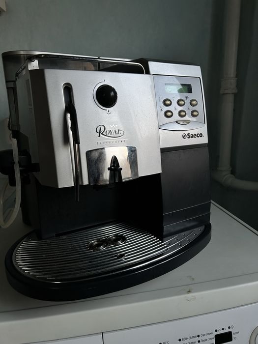 Кавомашина Saeco Royal Cappuccino